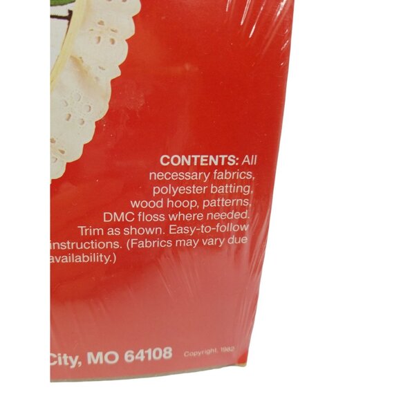 Vintage Christmas Craft Kit 2206 Calic-Os Winter Scene Applique and Hoop SEALED - Picture 6 of 6